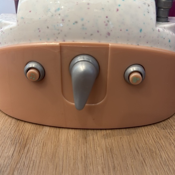 Our Generation Pedicure Station with Accessories - Picture 4 of 4